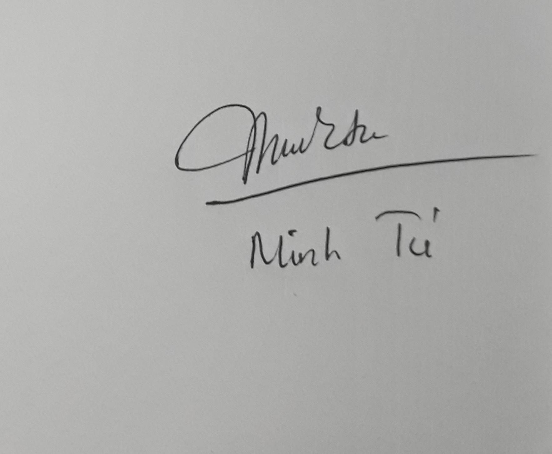 Chữ ký tay Minh Tú